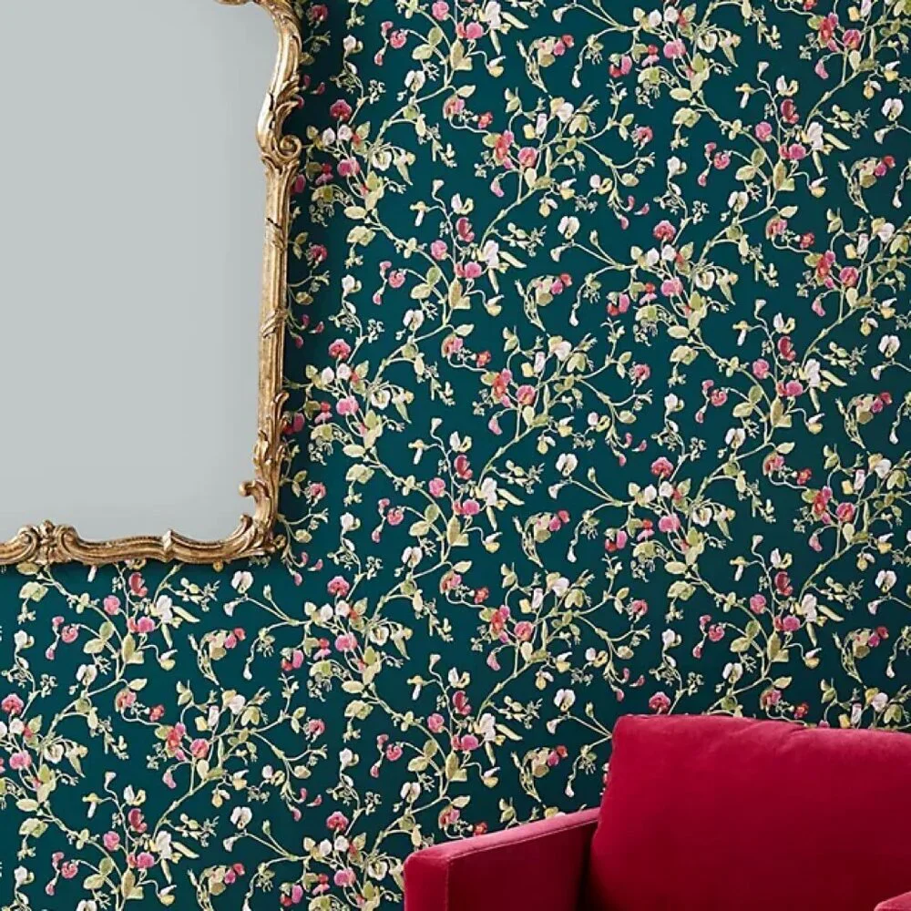 Cole & Son Sweet Pea Wallpaper in Cerise / Magen / Vrdn